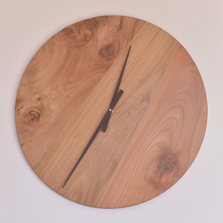 grande horloge murale ronde en bois